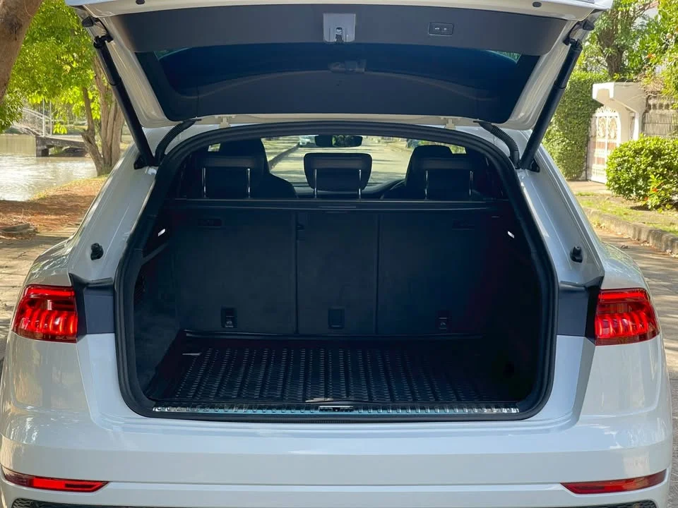2019 Audi Q8 4M 3
