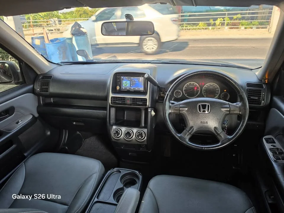 2003 Honda CR-V II 2