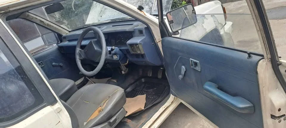 1994 Mitsubishi Triton II 3