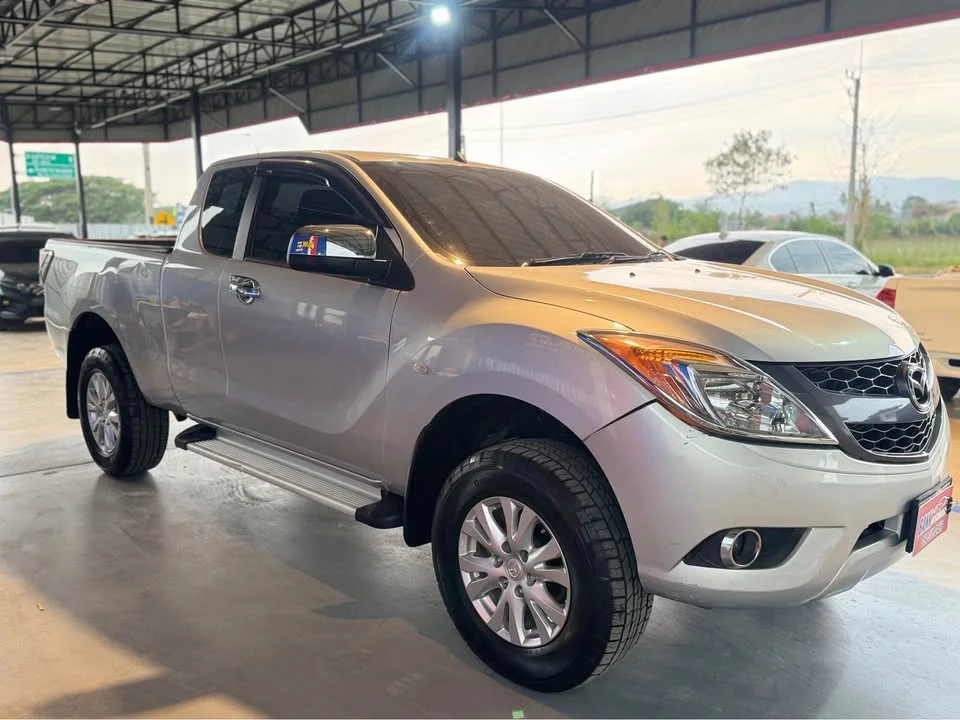 2012 Mazda BT-Series II 3