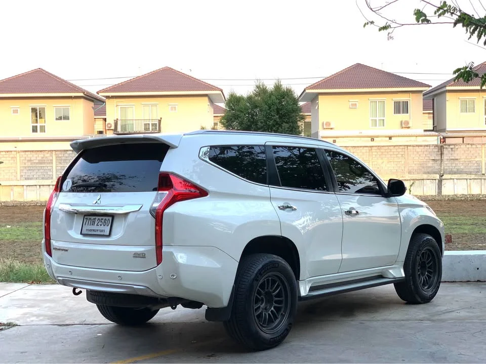 2018 Mitsubishi Pajero Sport III 2