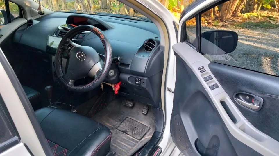 2009 Toyota Yaris II 3