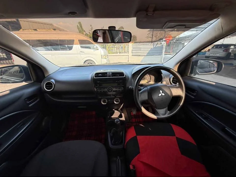 2014 Mitsubishi Attrage VI 3