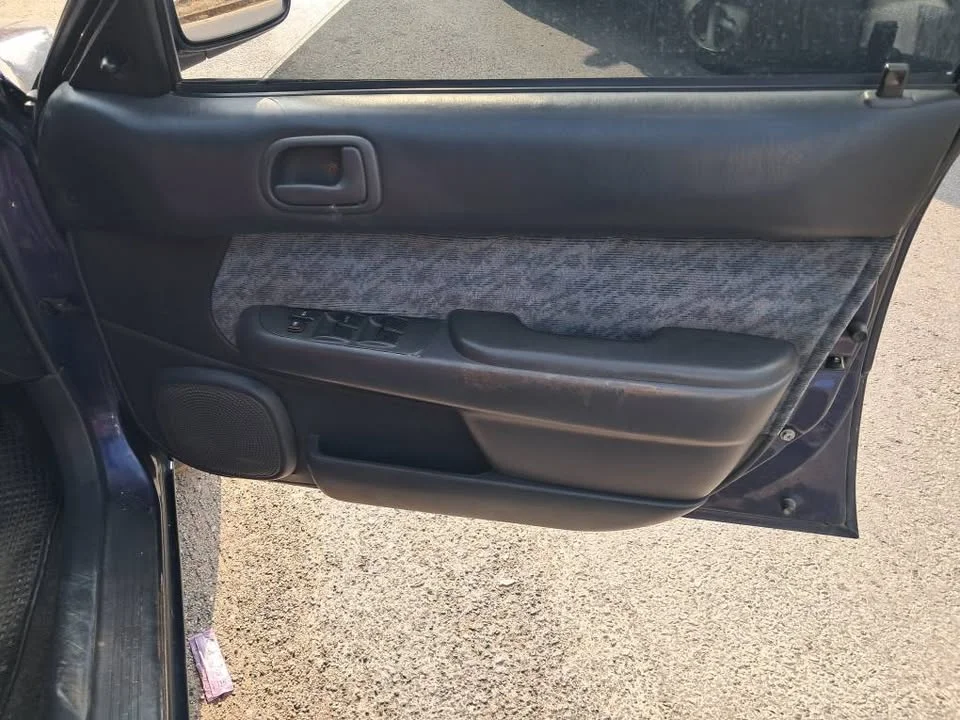 1999 Toyota Corolla Altis VIII (E110) 2