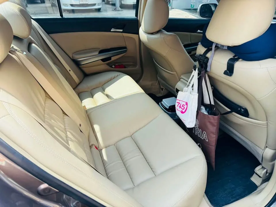 2011 Honda Accord VIII 3