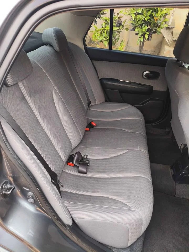 2010 Nissan Tiida I (C11) 3