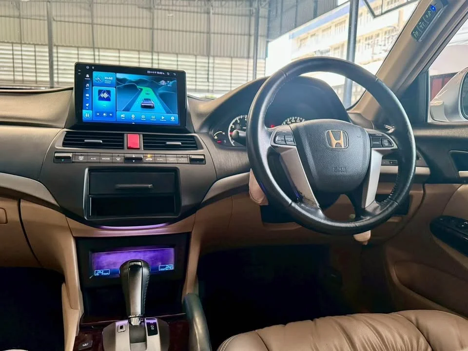 2009 Honda Accord VIII 3