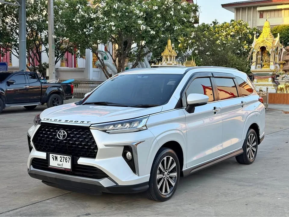 2023 Toyota Veloz III 3