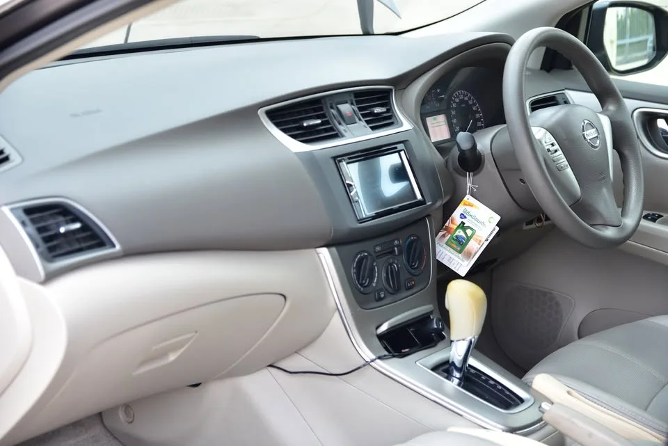 2014 Nissan Sylphy III (B17) 3