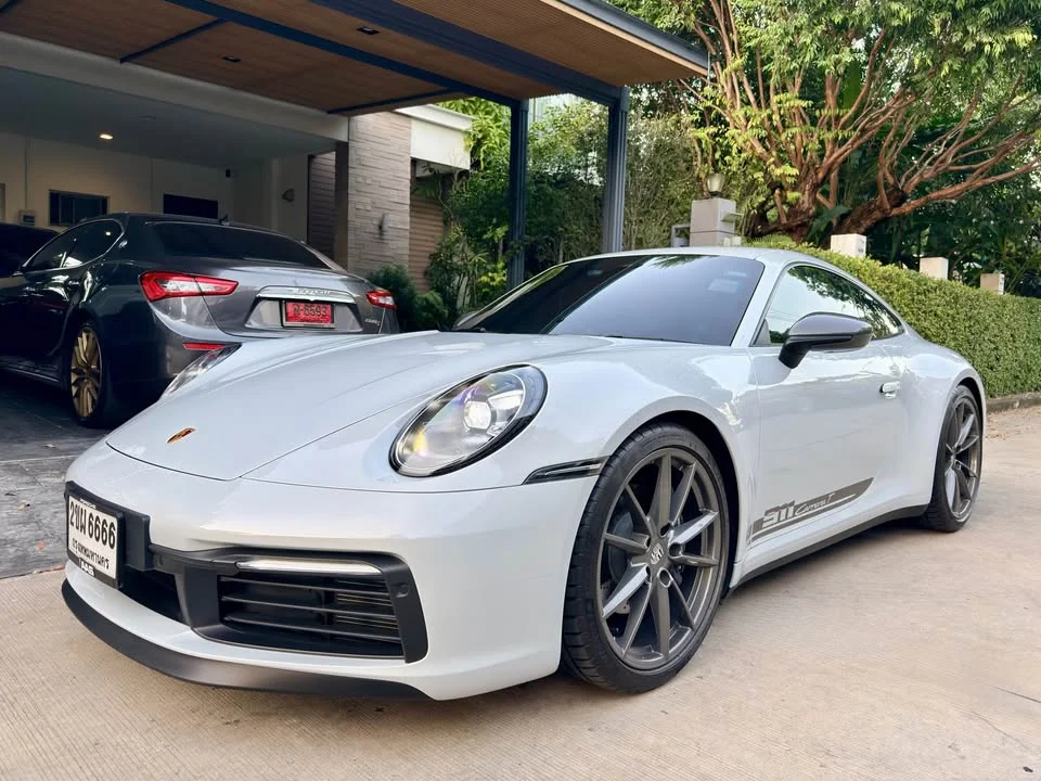 2025 Porsche 911 992 2