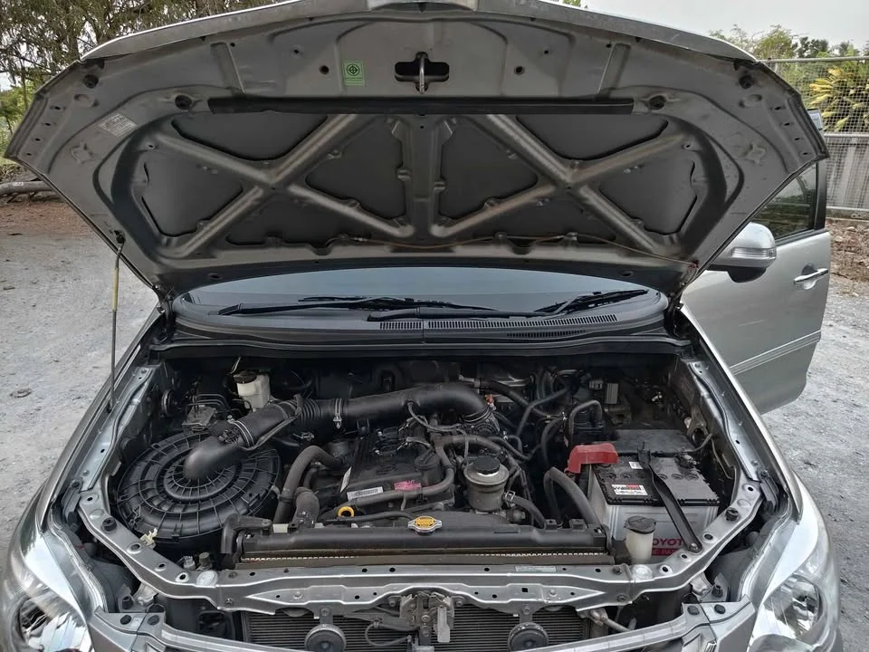 2015 Toyota Innova I 3
