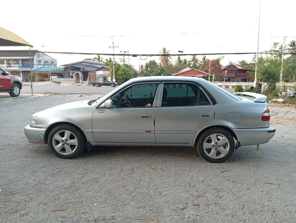 2000 Toyota Corolla Altis VIII (E110) 2