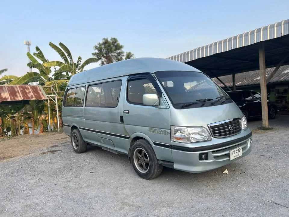 1995 Toyota Commuter IV (H100) 3