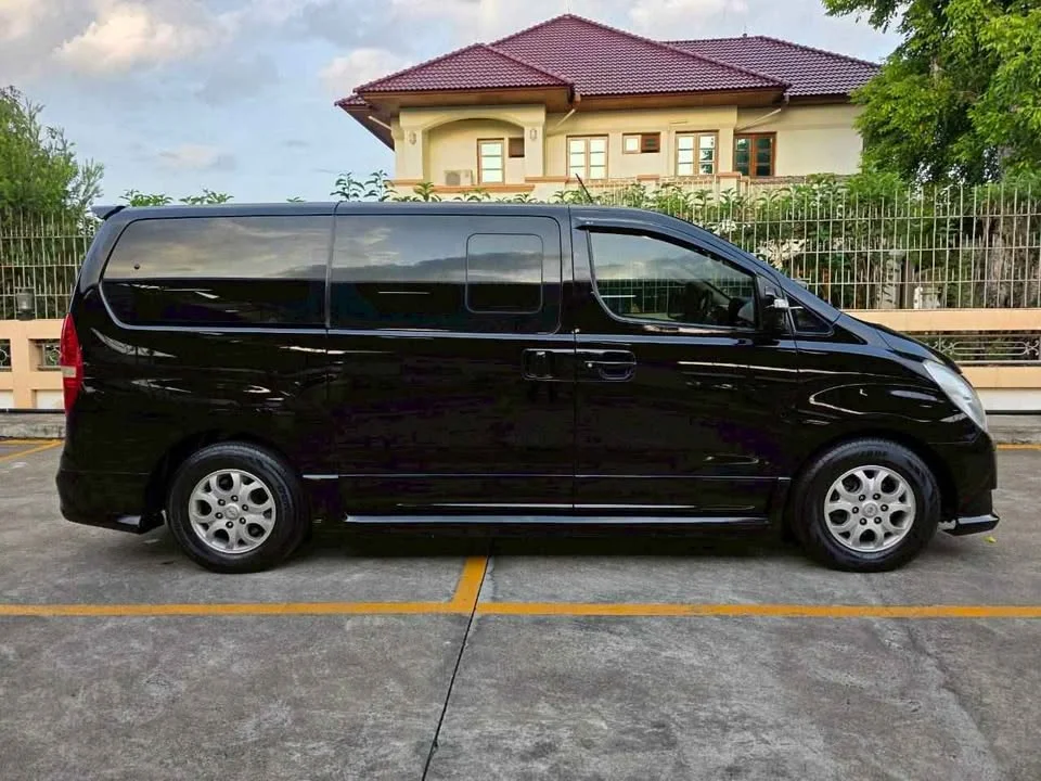 2010 Hyundai H-1 II 2