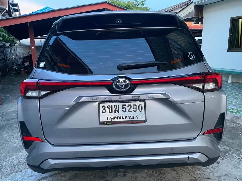 2022 Toyota Veloz III 3