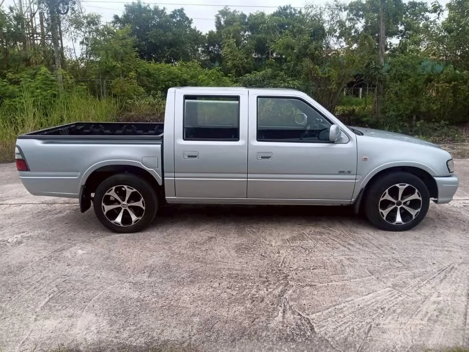 2001 Isuzu Faster Dragon Eyes III 3