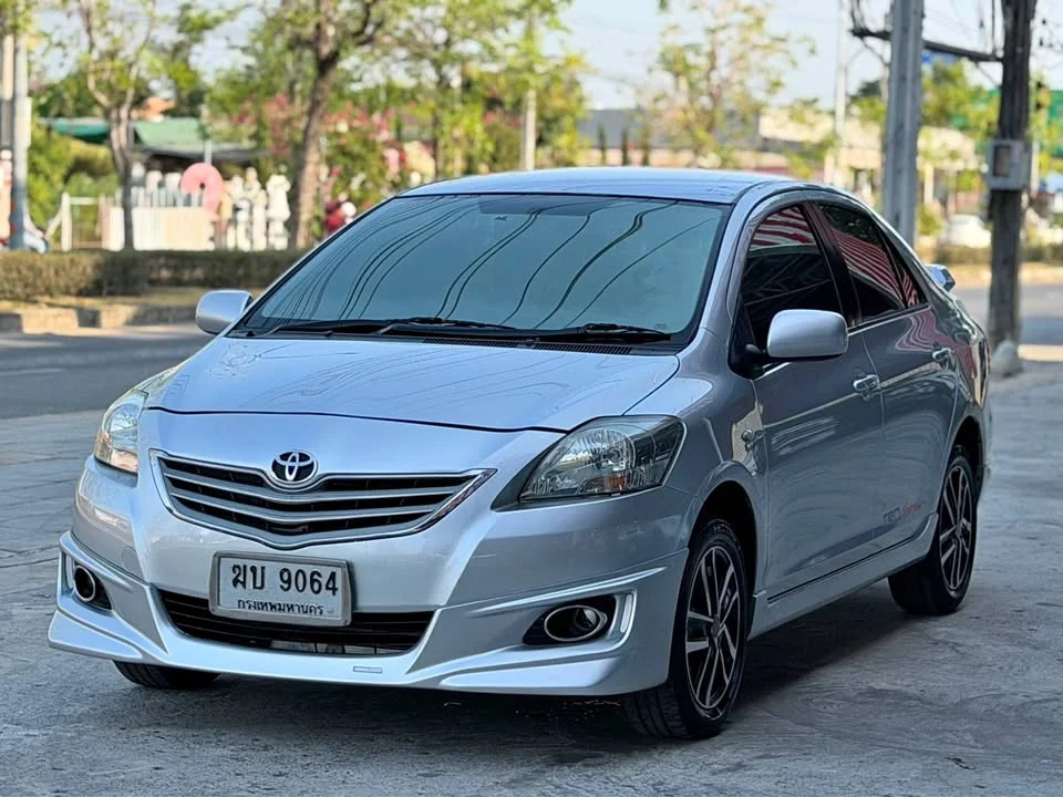 2012 Toyota Vios II 3