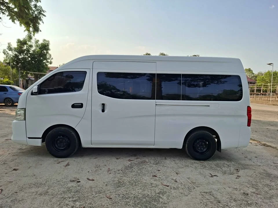 2015 Nissan Urvan VI (E26) 3