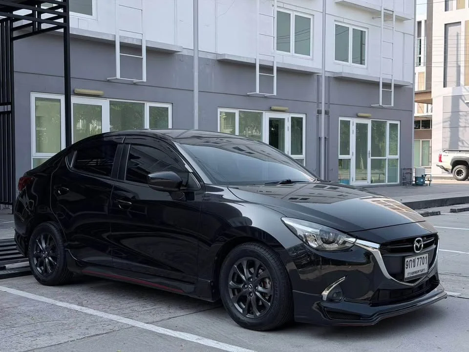 Mazda 2 III 3