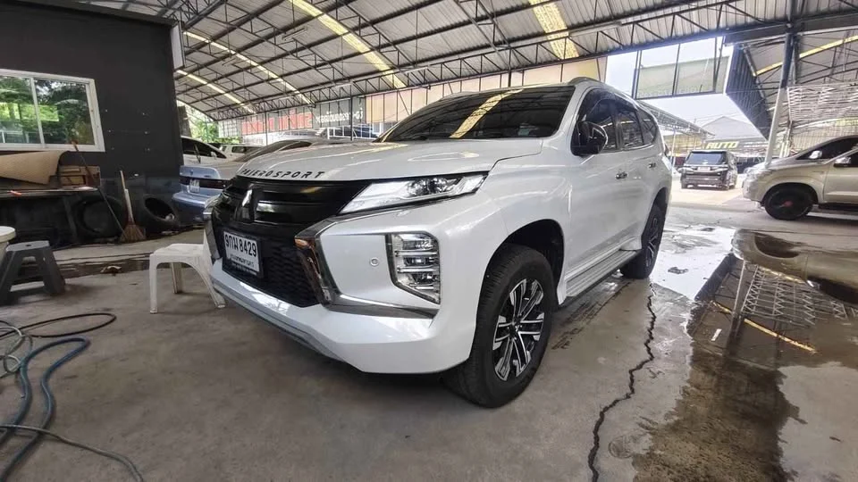 2020 Mitsubishi Pajero Sport III 3