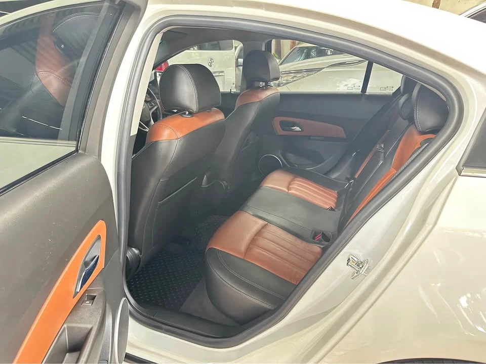 2015 Chevrolet Cruze I 3