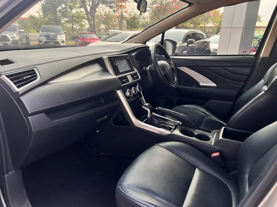 2019 Mitsubishi Xpander I 3