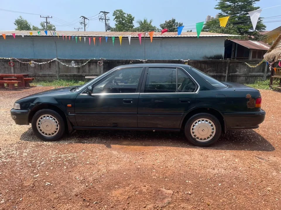 Honda Accord IV 3