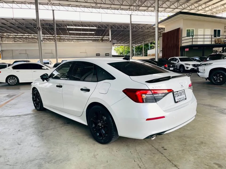 2022 Honda Civic XI 2