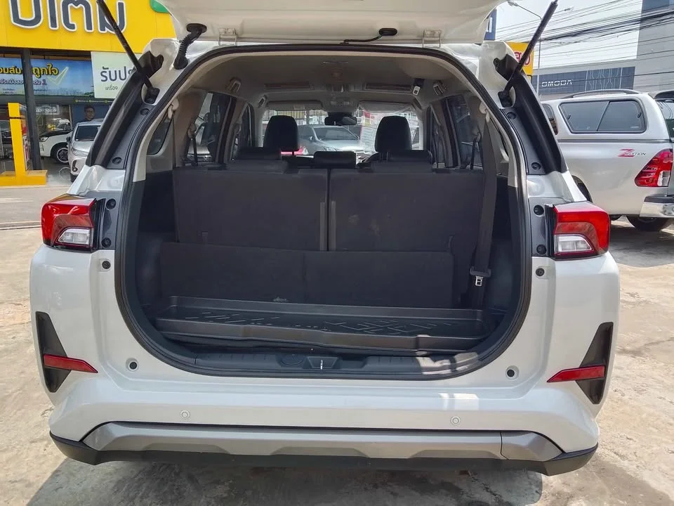 2022 Toyota Veloz III 2