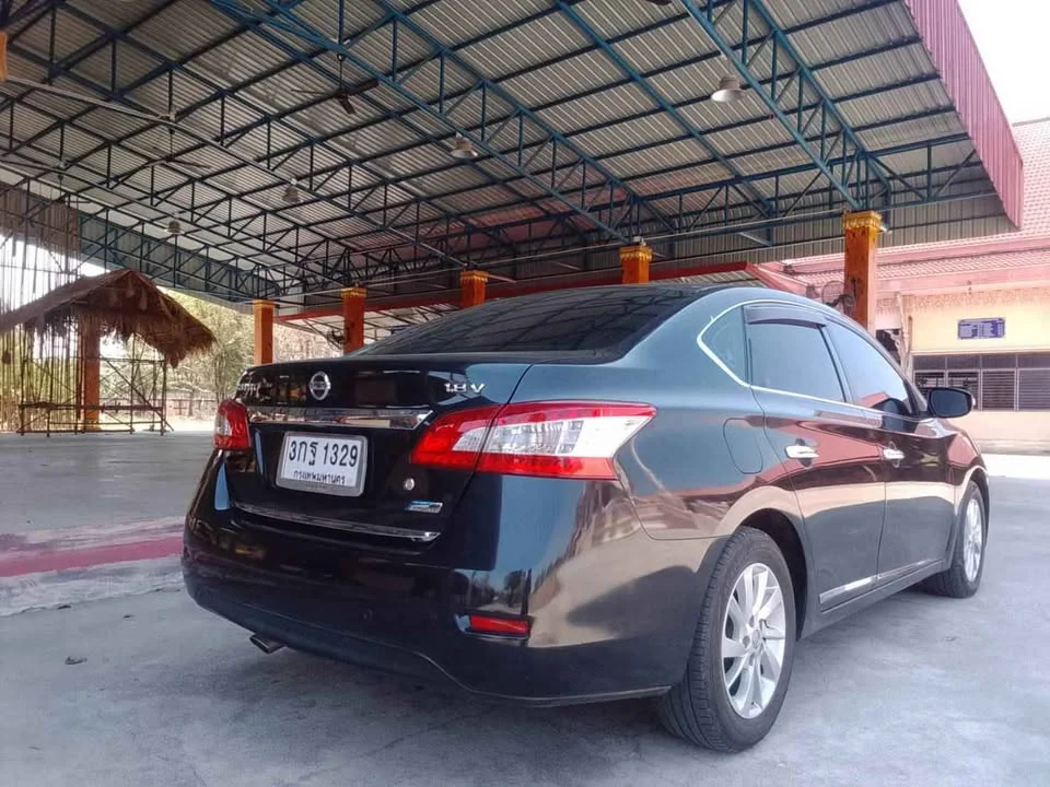 2012 Nissan Sylphy III (B17) 3