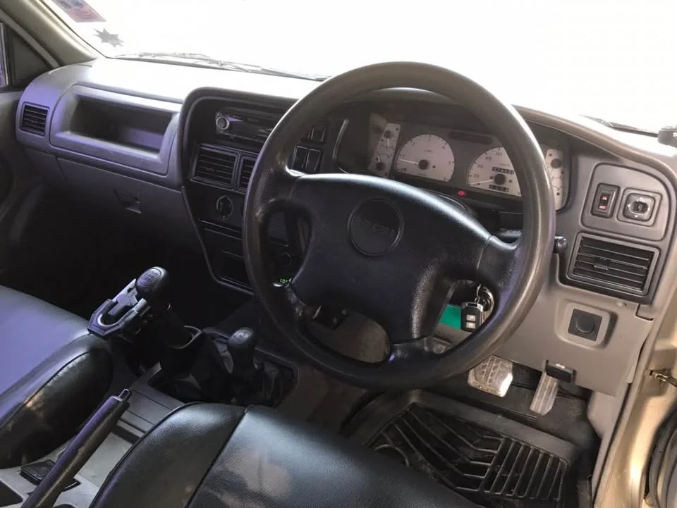 2001 Isuzu Faster Dragon Eyes III 3