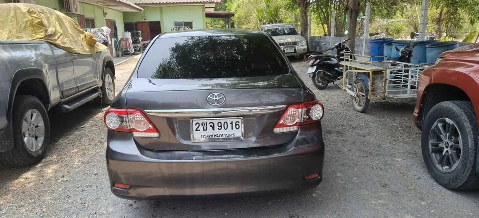 2010 Toyota Corolla Altis X (E140) 2