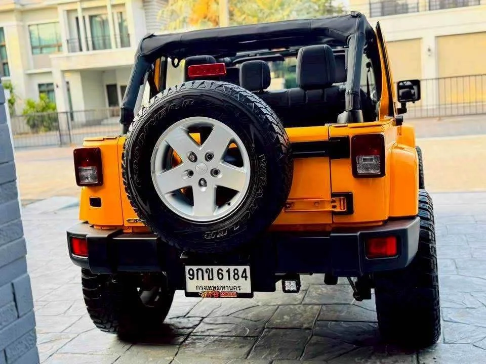 2013 Jeep Wrangler JK 2