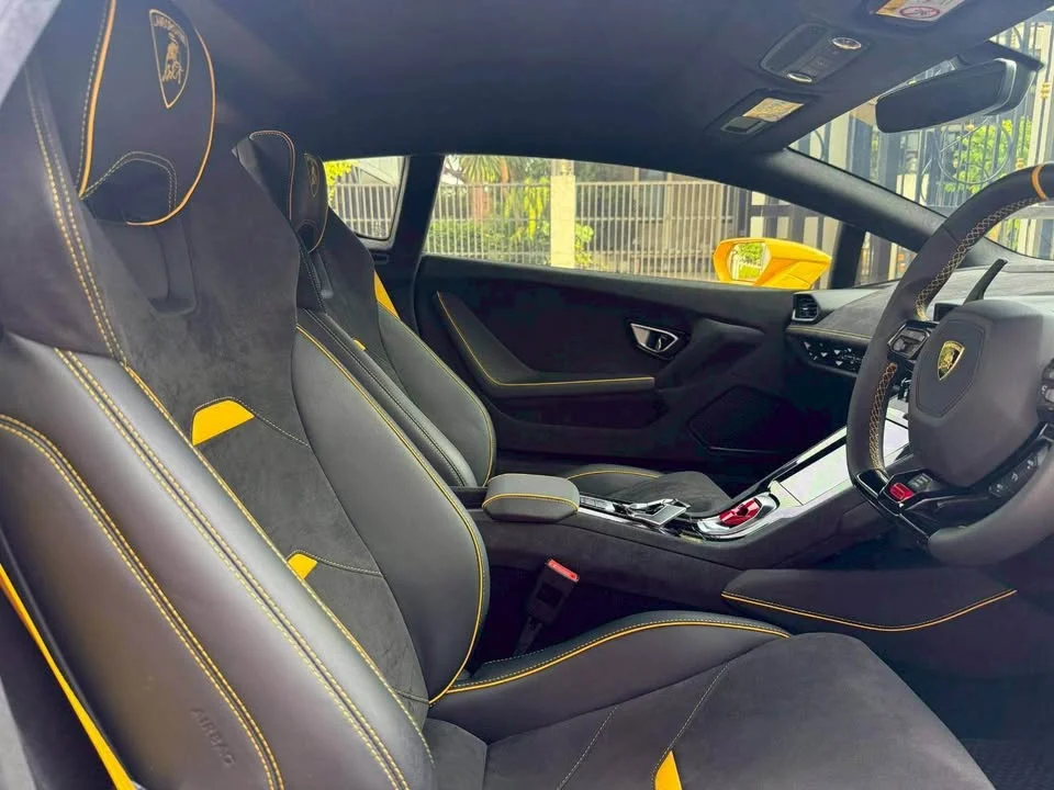 2024 Lamborghini Huracan 2
