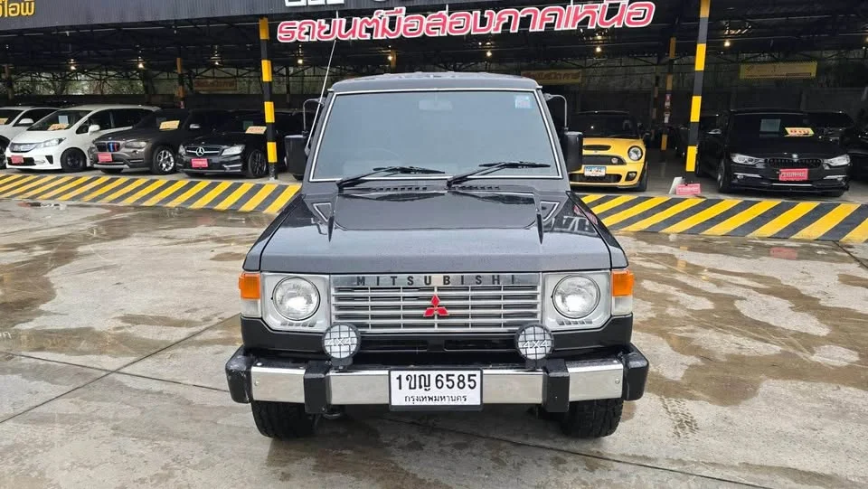 1992 Mitsubishi Pajero I 2