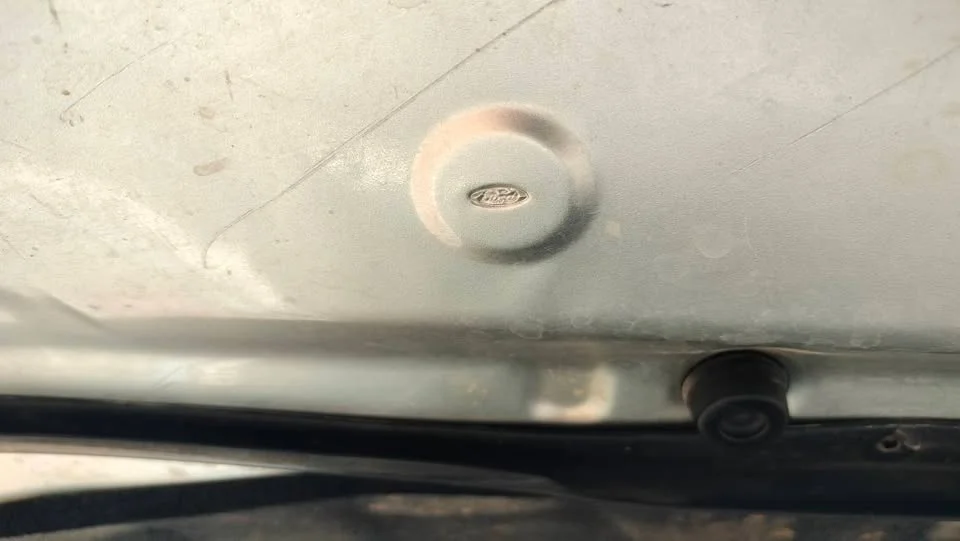 2002 Mazda 2500 Fighter V 3