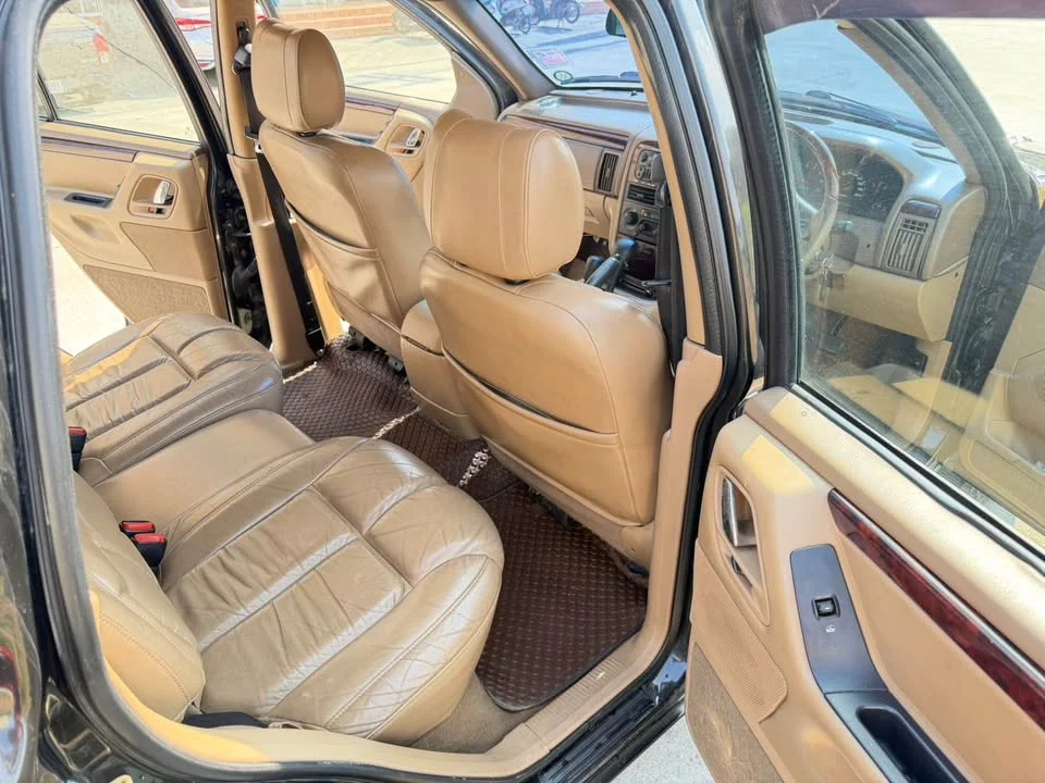 2003 Jeep Grand Cherokee WJ 3