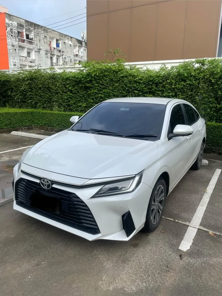 2024 Toyota Yaris ATIV IV 2
