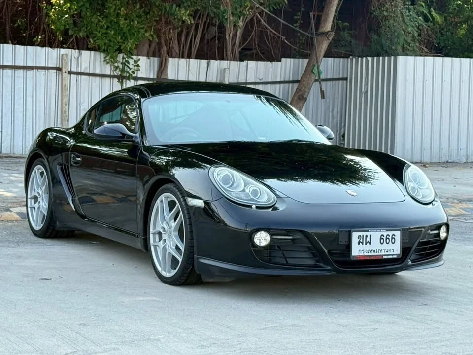 2010 Porsche Boxster and Cayman II 3