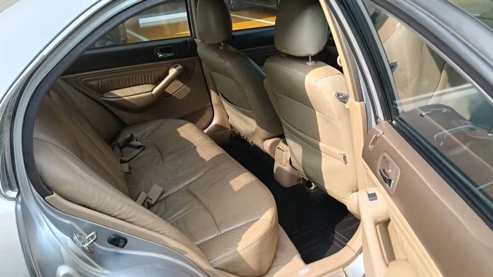 2005 Honda Civic VII 3