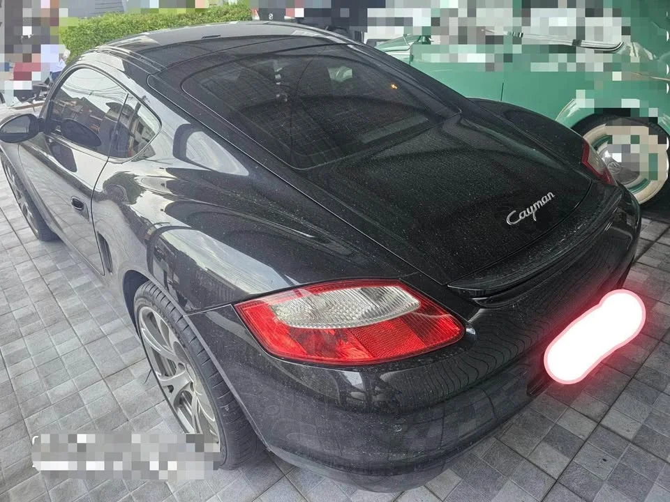 2008 Porsche Boxster and Cayman II 3