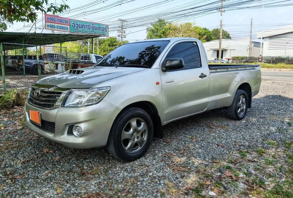 2013 Toyota Hilux VII 3