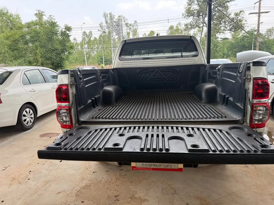 2014 Toyota Hilux VII 2
