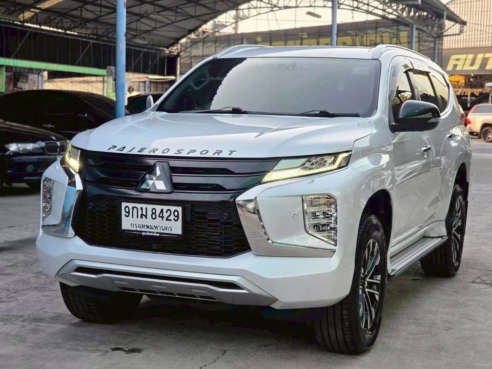 2020 Mitsubishi Pajero Sport III 3