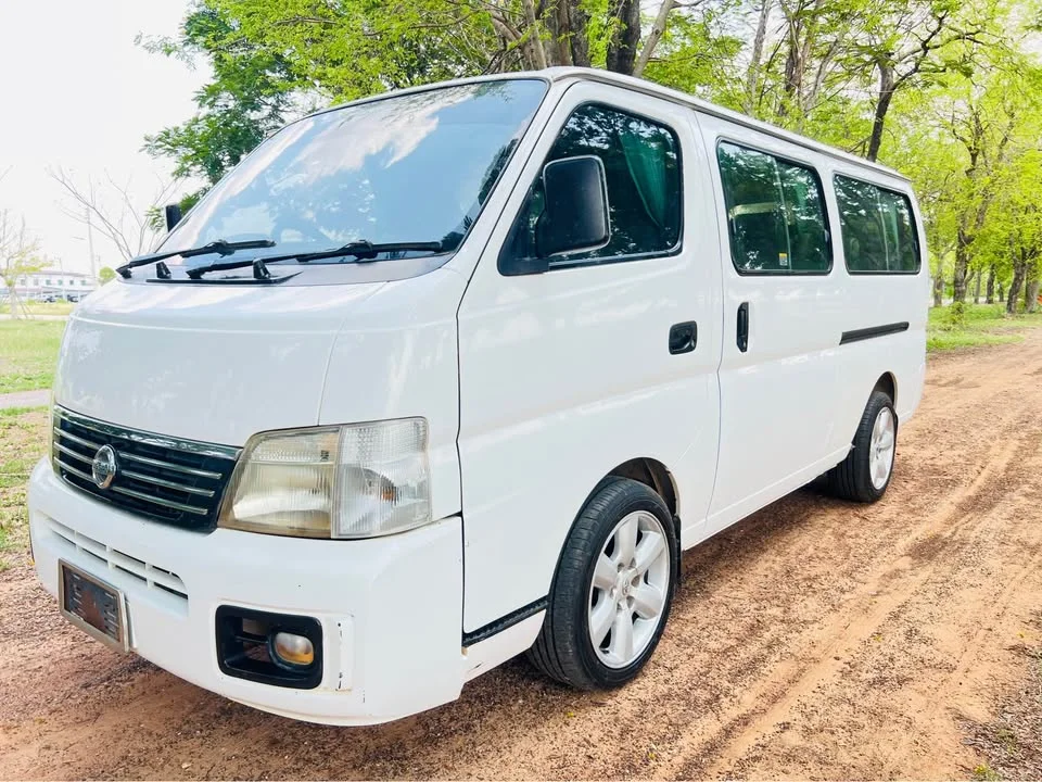 2002 Nissan Urvan V (E25) 2