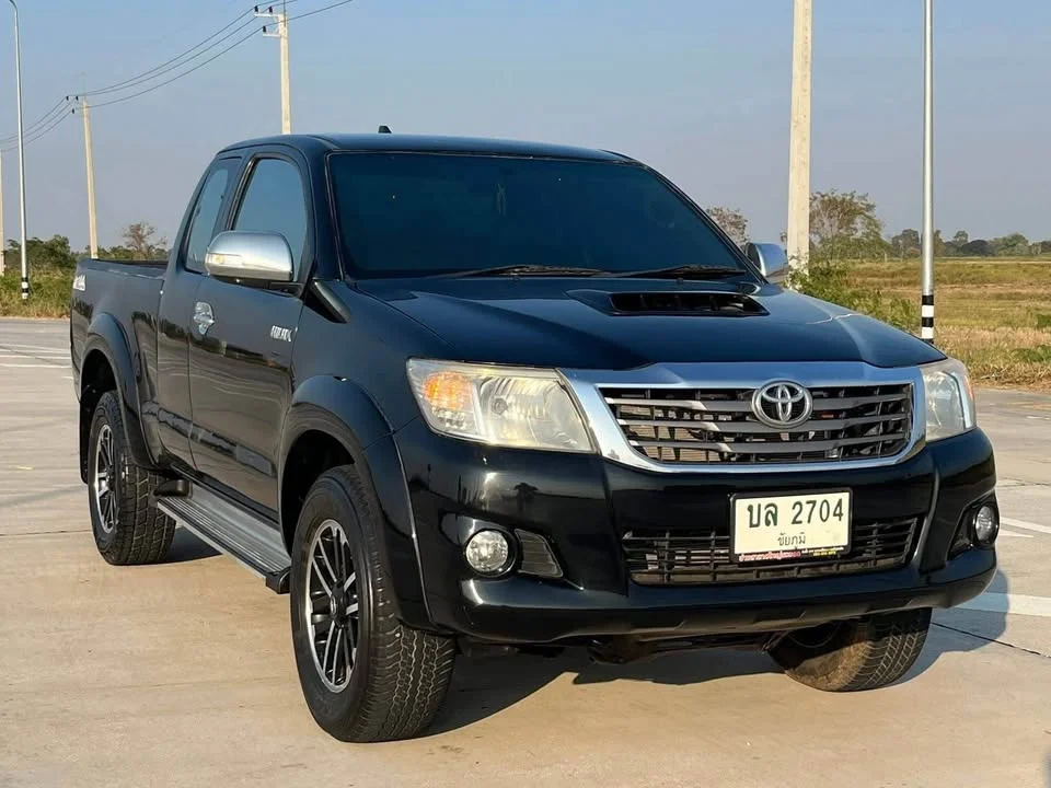 2012 Toyota Hilux VII 2