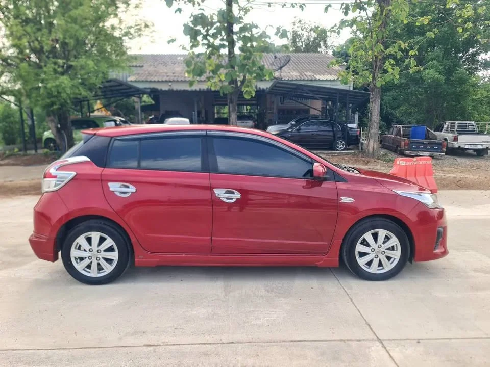 2014 Toyota Yaris III 3
