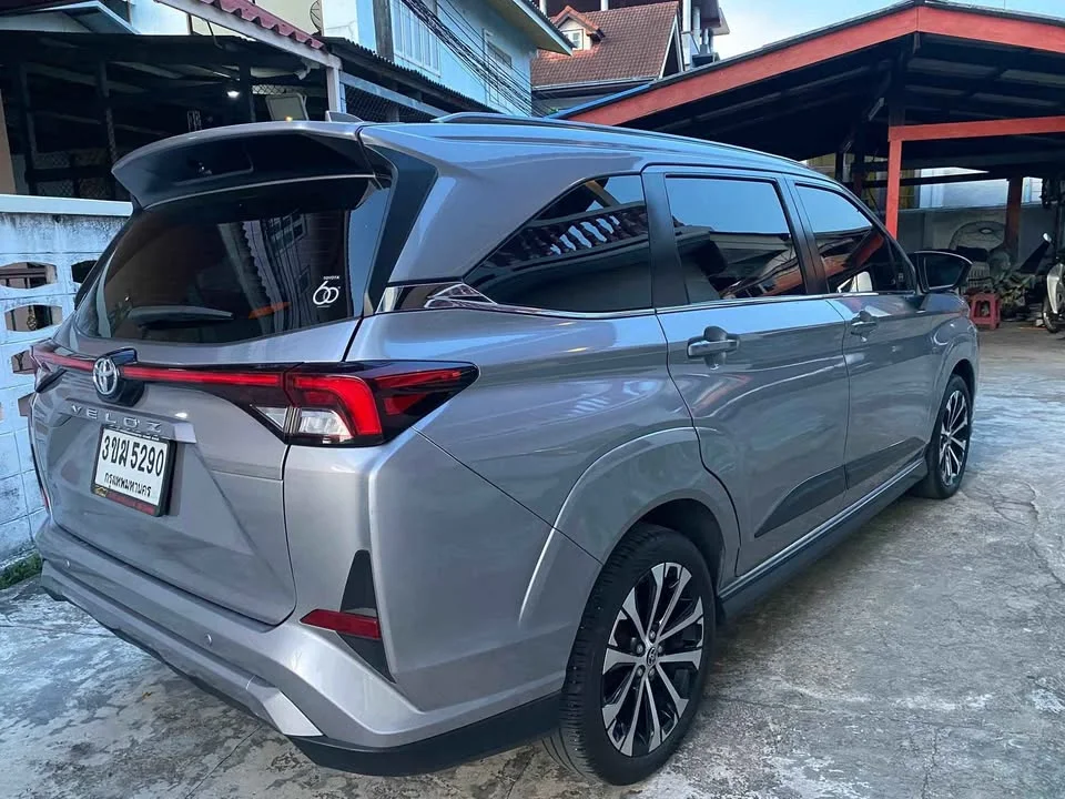 2022 Toyota Veloz III 3