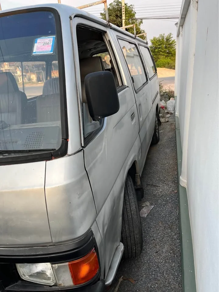 2027 Nissan Urvan IV (E24) 3