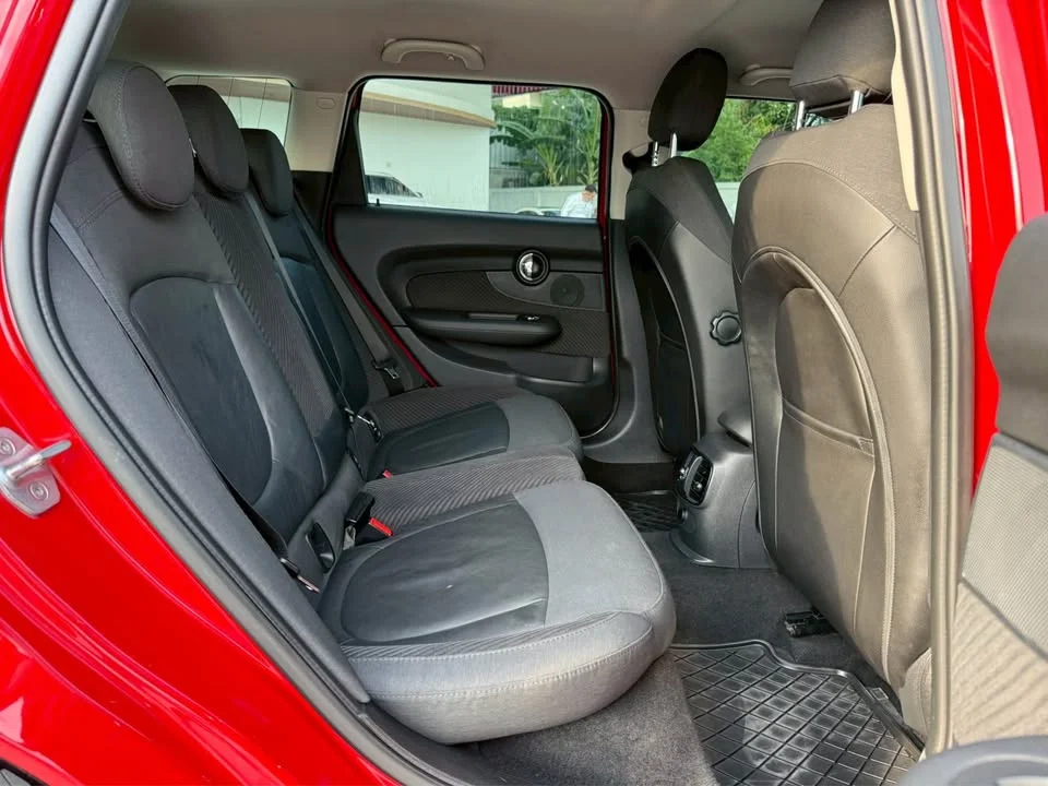 2016 Mini Clubman II 2